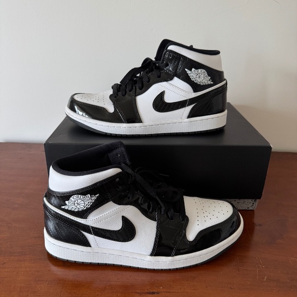Jordan 1 Mid SE All-Star Carbon Fiber Black/White - Size 9.5 - Picture 1 of 8